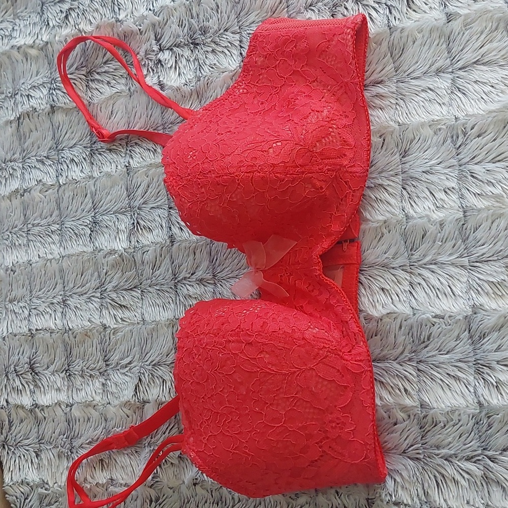 NWOT B. Tempted pinky red underwire balconette‎ bra 34D